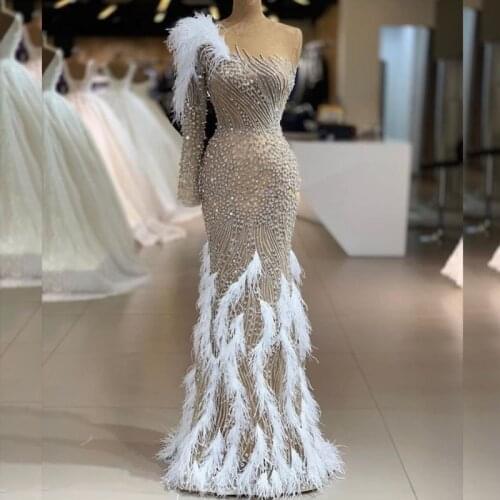 Major Beading Feather Prom Dresses With Beads One Shoulder Mermaid Evening Dress Full Sleeves Luxury Celebrity Pageant Gowns