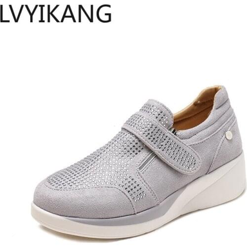 Women Bling Sneakers 2020 Spring New Casual Flat Ladies Vulcanized Shoes Crystal Fashion Outdoor Sport Running Sparkling Shoes