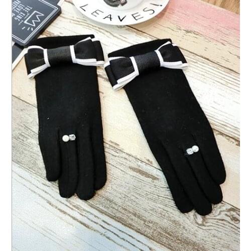 Womens autumn winter thicken warm pearl ring wool gloves ladys bow touch screen cashmere glove winter driving glove R2266