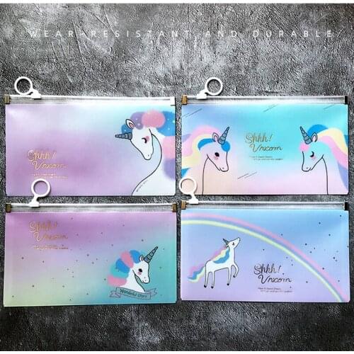 1pc Cartoons Mask Cover Box Portable Facemask Holder Face Mask Storage Box CaseMasks Clip Storage Box Makeup Organizer