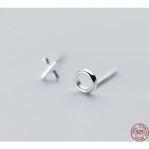 LKO 925 Sterling Silver Fashion Cute Tiny Asymmetric X And O Stud Earrings For Women Girls Birthday Gifts Jewelry Accessories