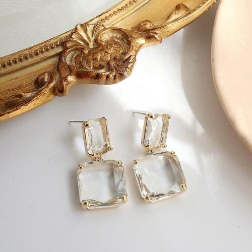 2020 New Womens Earrings Delicate Lucency Geometry Square Earrings for Women Bijoux Korean Boucle Girl Gift Jewelry Wholesale
