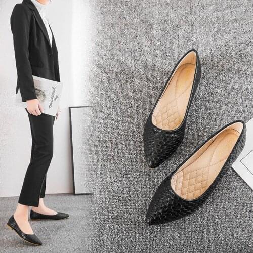 Black leather weave shallow single shoes office ladies flats work shoes plaid casual women slip on loafers brief solid moccasins