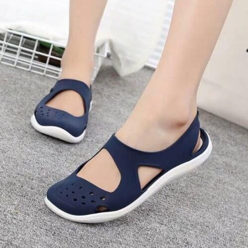 Soft Flat Women Sandals Summer Beach Shoes Hollow Out Mesh Sandals Casual Jelly Shoes Female Slip on Footwear Sandalias
