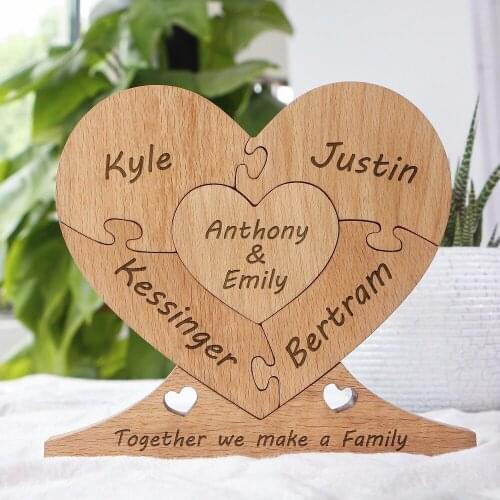 Custom Wooden Heart Puzzle, Personalized Engraved Name with 1-4 Family Heart Puzzle,Perfects Home Decoration
