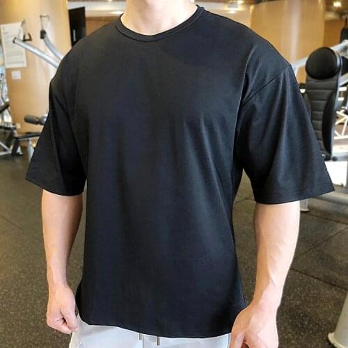 Breathable Half Short Sleeve Men Running Fitness Loose Tshirt Quick Dry Soccer Jersey Solid Sports Tees New Training Tshirt