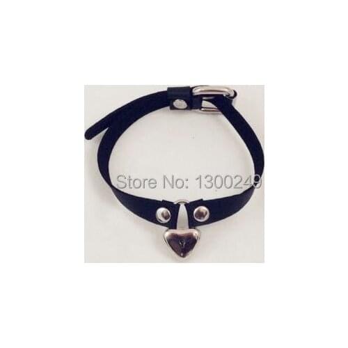 Fashion NEW Harajuku Hot Dark Rivet handmade choker sweet heart lock leather torques punk Necklaces belt black collar