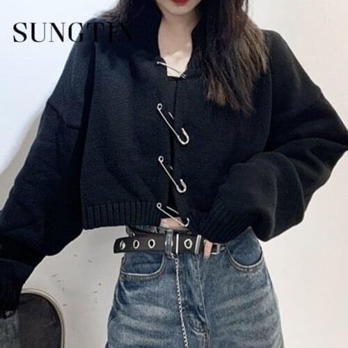 Sungtin Korean Fashion Pin Harajuku Short Cardigan Women V Neck Single Breasted Knitted Coat Loose Chic Black Cropped Cardigan