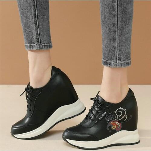 Embroider Casual Shoes Women Cow Leather High Heel Ankle Boots Female Round Toe Fashion Sneakers Platform Wedges Oxfords Shoes