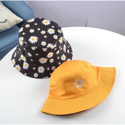 Summer Daisies Bucket Hat Women Fashion Cotton Beach Sun Hats Reversible Bob chapeau Femme Floral Panama Hat Fisherman Hat