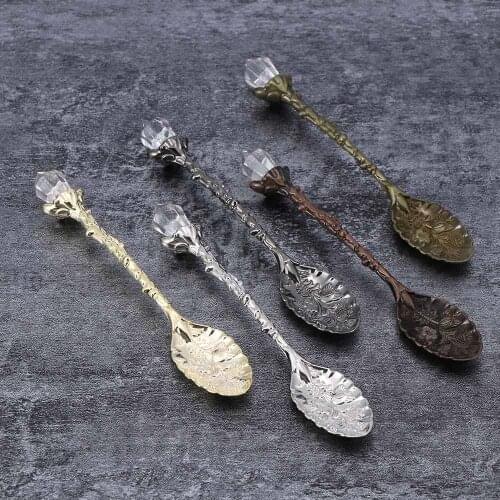 Crystal Head Pattern Vintage Tea Spoon Coffee Scoops Carved Design Festival Party Spoon Scoops