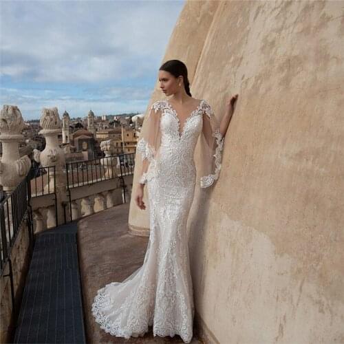 Scoop Mermaid Wedding Dresses Natural Slim Lace Appliques Bridal Gowns Custom With Buttons Back Spring Women Fashionable