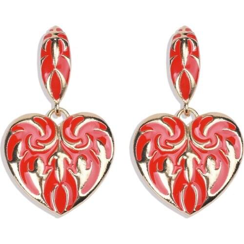 Fashion Simple Heart Shape Drop Earrings Women Creative Irregular Stripe Pattern Earring Female Vintage Statement Long Earrings