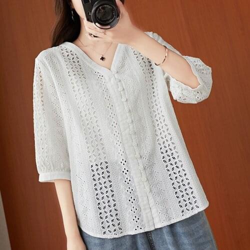 100% Cotton Women Casual Blouses Shirts New Arrival 2020 Korean Simple Style Hollow Out Lace Loose Ladies Elegant Tops S2274