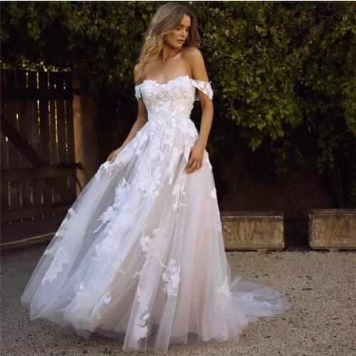 Wedding Dress A-Line Sweetheart Off The Shoulder Lace Appliques Sequined Backless Tulle Floor Length Sweep Train Bride Gown 2021