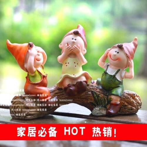 Lovely living room decoration resin wedding gift wedding room decor accessories Home Furnishing bibelot three doll