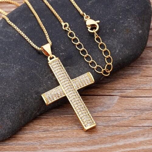 Luxury 15 Styles Female Crystal Pendant Copper CZ Gold Color Chain Necklaces For Women White Zircon Cross Wedding Party Jewelry