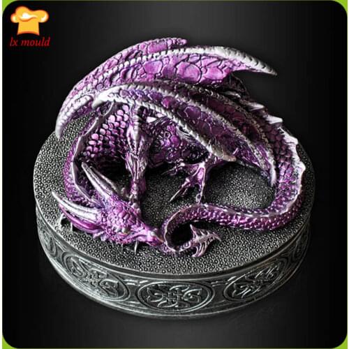 2019 hot sale fantasy retro European dinosaur silicone mold candle soap mold sci-fi favorite tool