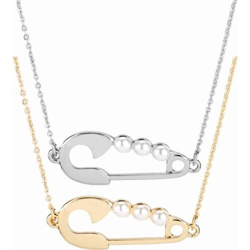 Women Necklace Safe-Pin Shape Pendant Necklace Safe Pin with Pearl Cute Jewelry Safety Pin Chic Punk Gift Cute Party Accessory