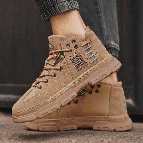 2021 new fashion Men Work Safety Working Sneakers Male Work Shoes Men Solid Color Boots Lightweight Men Shoes Safety Boots