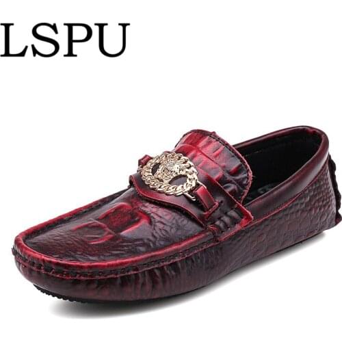Genuine Leather Mens Driving Shoes Slip On Breathable Casual Moccasins Male Flats Vintage Fashion Men Loafers Plus Size 38-45