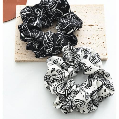 2021 Retro Print Hair Rope Vintage Black White Hair Scrunchies Ponytail Hair Tie Elastic Hair Rubber Band Hair Accessories