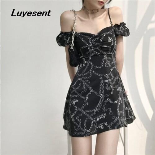 Black Sexy Lady Summer Mini Dress Chains Printed Puff Short Sleeve Strap High Waist Dresses Korean Fashionc Elegant Vestidos