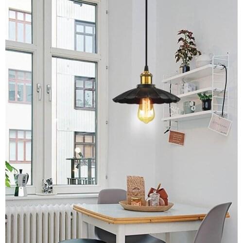 Loft creative personality American retro industrial style cafe restaurant bar table single head iron flying saucer Chandelier