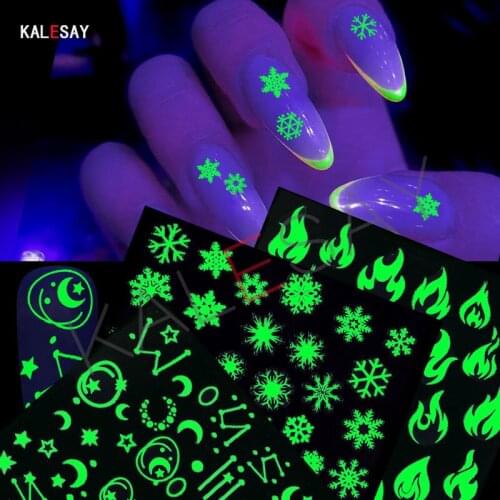 Luminous Constellation Nail Sticker Party Glow Dark Fire Nail Art Sticker Decals Manicure Design Moon Star Night Lights Sticker
