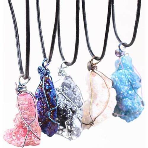 Handmade Necklaces Crystal Wire Natural Agates Crystal Cluster Tooth Stone Necklace Female Long Section National Wind Accessory