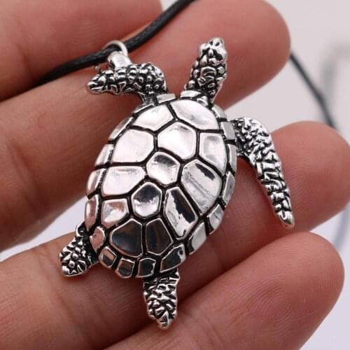 LOVELY Animal tortoise necklace metal turtle turtle pendant popular mens necklace