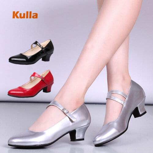 KULLA Women's Accessories