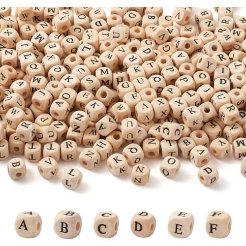26 Letters 10mm Printed Natural Wood Beads Cube with Initial Letter for Jewelry Making 10x10x10mm 20pcs/letter