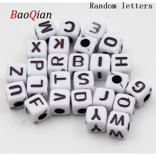 200pcs / Batch Loose 5mm Square Acrylic Letter Beads Jewelry Making Fashion Necklace Bracelet Gasket Beads DIY Crafts Accessorie