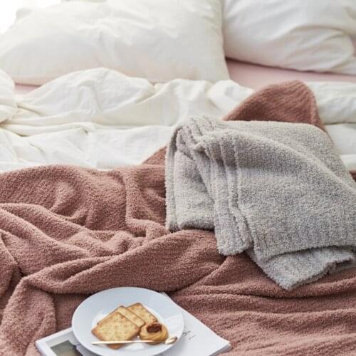 Soft Short Plush Home Sofa Bed Cover Blanket 130x160cm Multi-purpose Shawl Blanket Portable Outdoor Warm Blanket