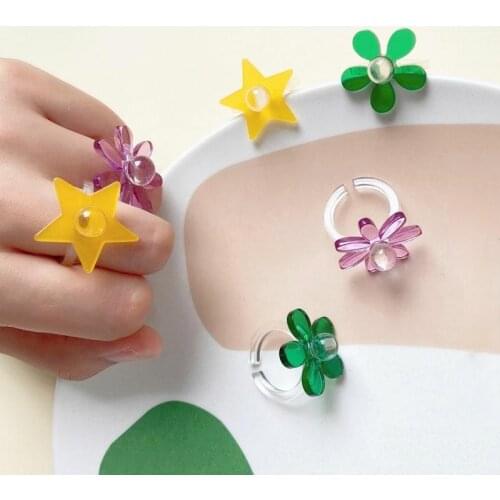 Spring and summer small fresh style translucent flower ring girls personality ring daisy five-pointed star acrylic