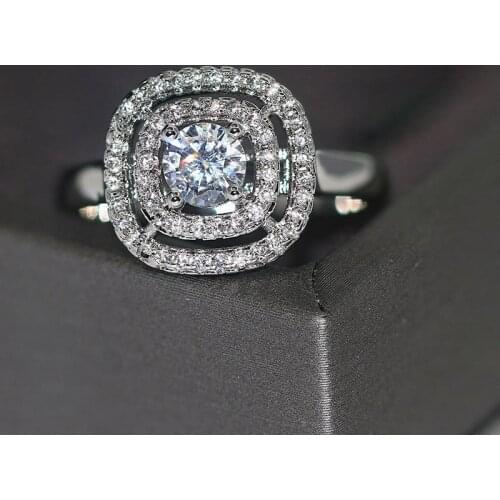 Wedding Engagement Rings For Women Luxury Classic Style 4 Craws Cubic Zirconia Silver Color Gift Fashion Jewelry R652