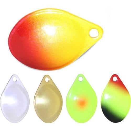 1Pcs Fishing Sequin Bait Rotating Fishing Lure 32mm 2.5g Spoon Sequins Metal Hard Bait Treble Hooks Tools For Fishing