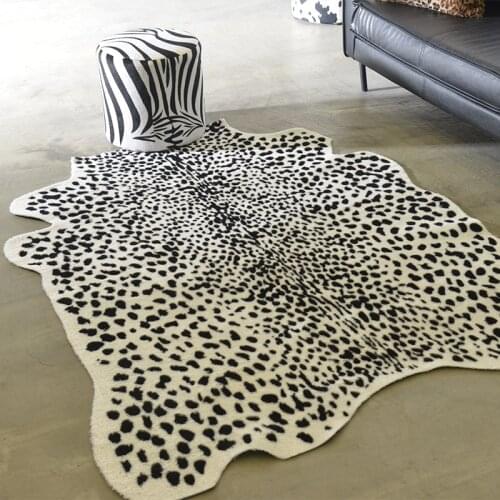 Animal Print Carpet and Rugs Leopard Faux Skin Leather Carpets for Living Room Soft Fur Decoration Rug and Mat Photography prop