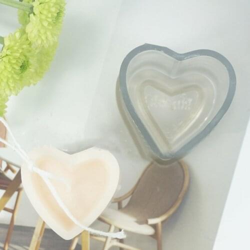 Handmade Aroma Candle Soap Mould Heart Shaped Aromatherapy Wax Candle Making Mold Home Candles Clay DIY Crafts Ornaments Molds