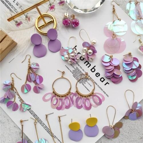 Sweet Purple Flowers Acrylic Drop Earrings for Women Elegant Heart Crystal Asymmetric Female Pendant Earrings Geometric Jewelry