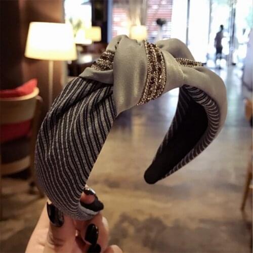 New high-end hair accessories simple stripes knotted in the middle of the wide-brimmed hairband headband head buckle women
