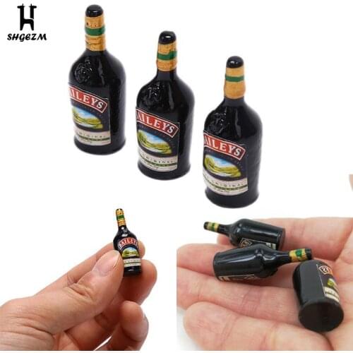 3 Pieces 1/12 Dollhouse Miniature Kitchen Glass Wine Bottles Model Supplies Mini Resin Bottle Simulation Model Toy House