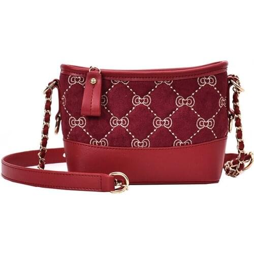 Rhombus chain packet new Korean version of the wandering Fashion versatile shoulder diagonal bucket bag 111-12099 18X7X13cm