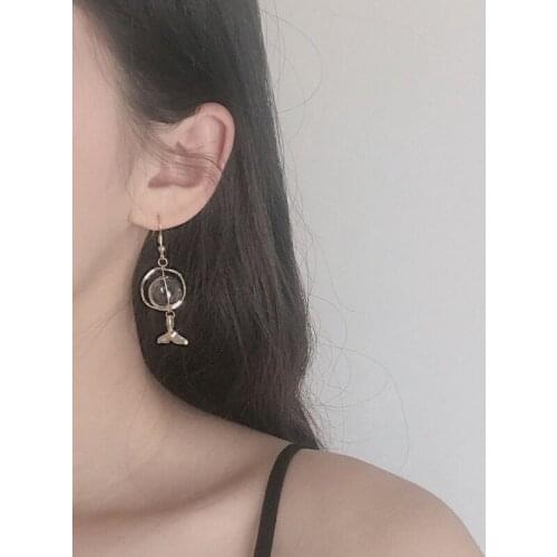 Wholesale Mermaid Tail Trendy Earrings Cool Geometric round Curve Sweet Ear Clip Wholesale