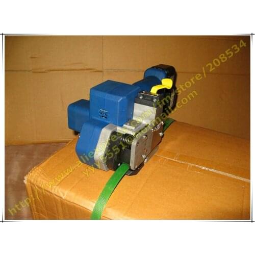 Z323 Electric &Portable Plastic&PP&PET Strapping Tool,Battery Powered Plastic Carton Box Strapper Packing Machine