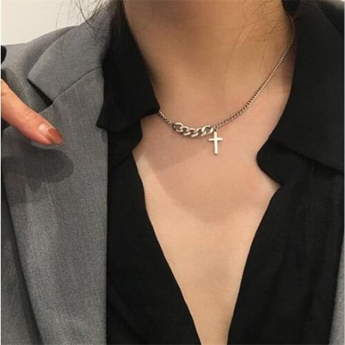 European And American Cross Necklace for Women Retro Gold Silver Color Chain Necklace Sexy Lady Pendant Jewelry Accessories
