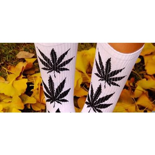 Winter high Quality Harajuku chaussette Style Weed Socks For Women Mens Cotton Hip Hop Socks Man Meias Mens Calcetines