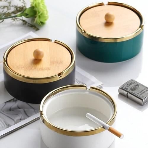 Ceramic ashtray with cover large household personality creative trend living room anti-fly ash simple office