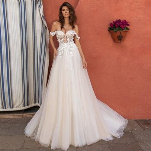 Verngo A-line Boho Wedding Dress Elegant Off The Shoulder Wedding Gowns Lace Flower Simple Bride Dress Backless Abito Da Sposa